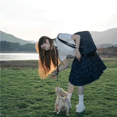 红色药丸
