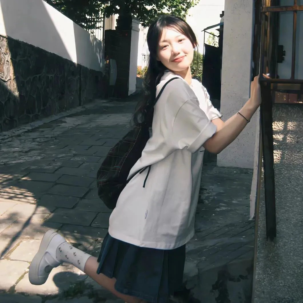 三女怀春