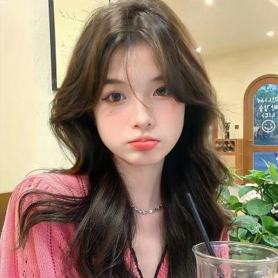 海边的白房子